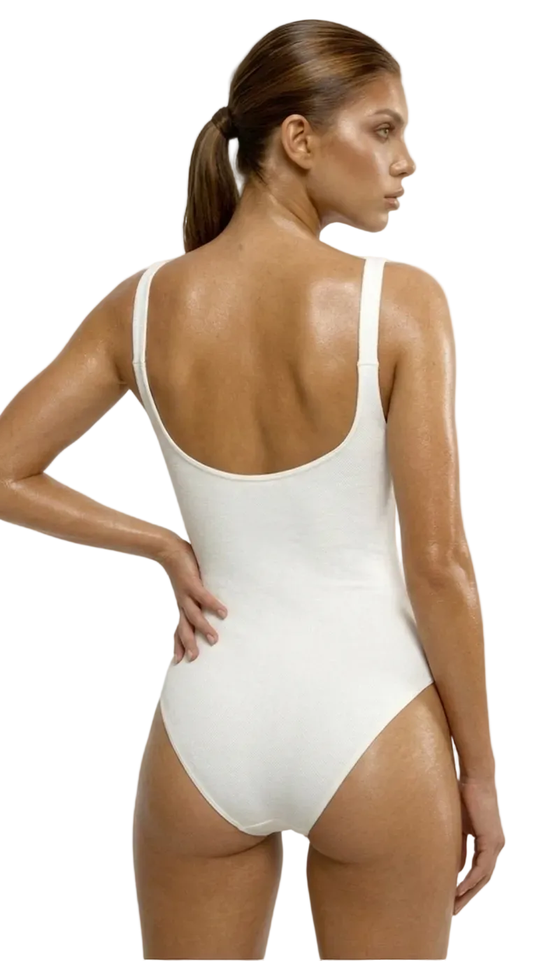 Pierre One-Piece – Classic Cut