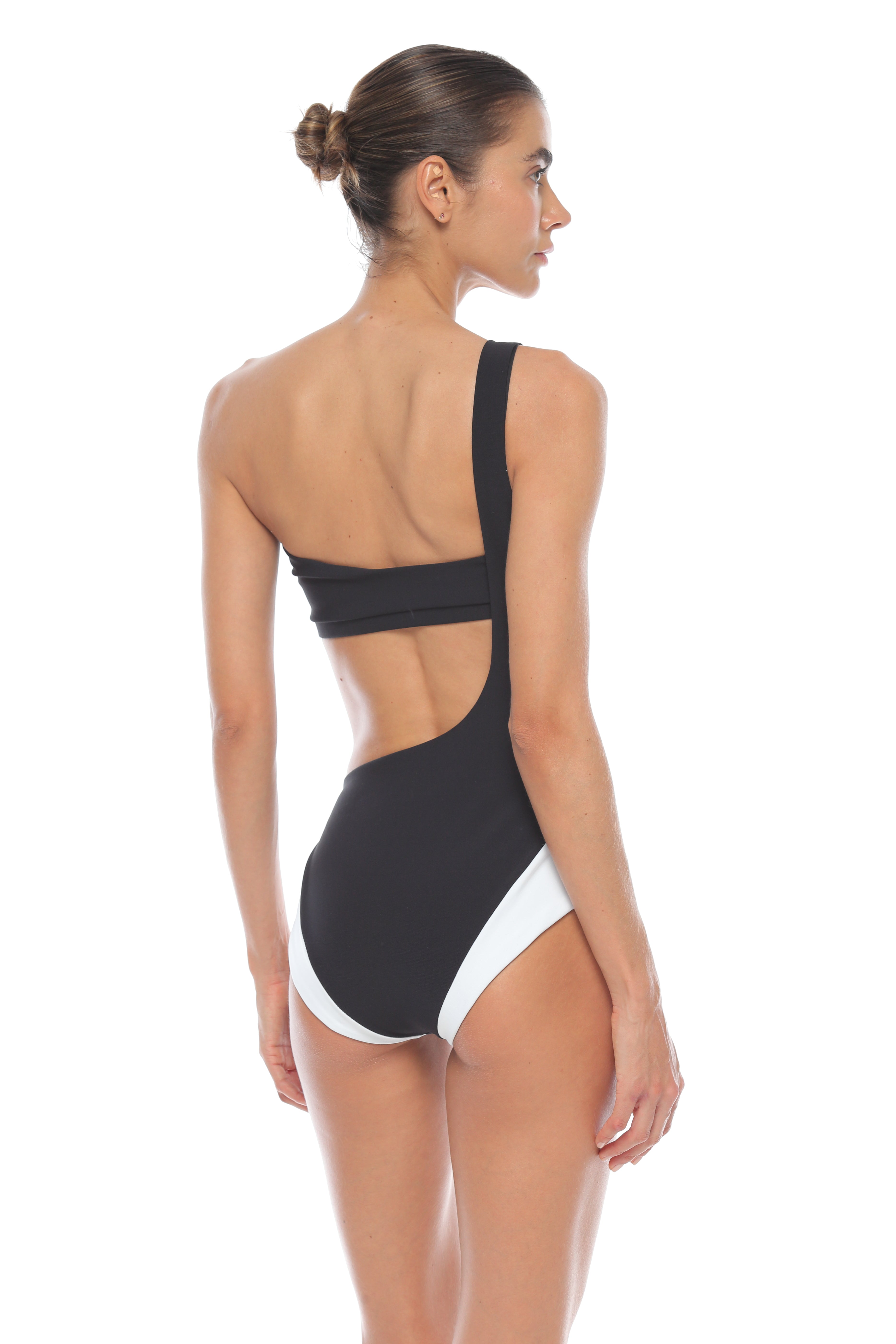 Gia signature one piece