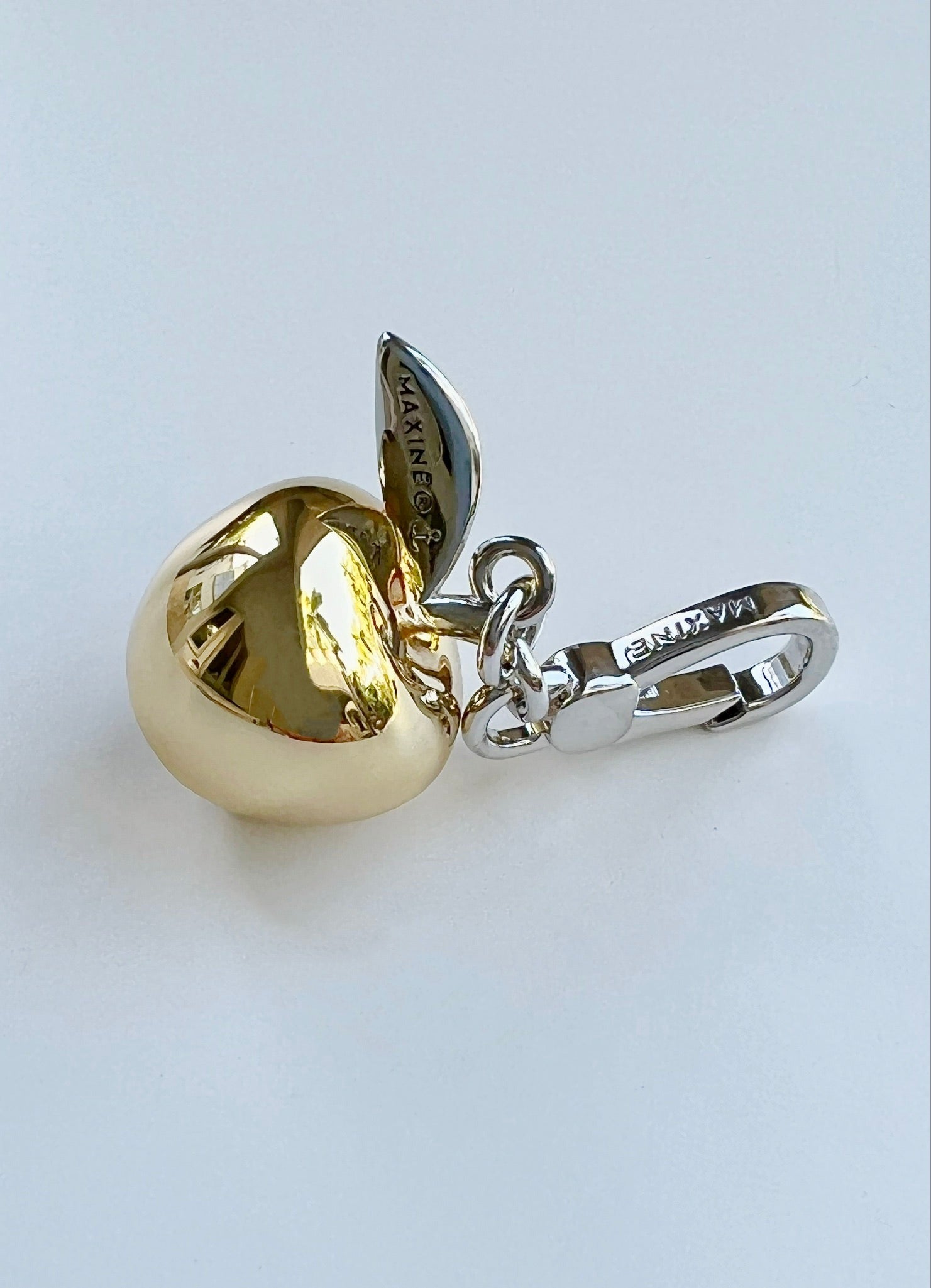 Apple charm